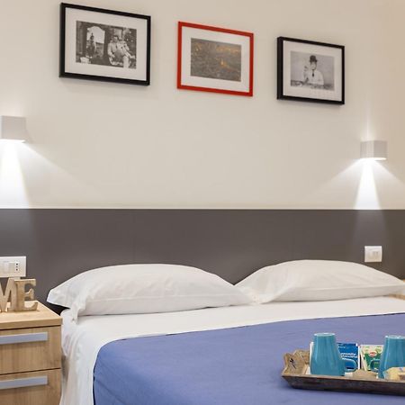Napoli Squares Suites ภายนอก รูปภาพ