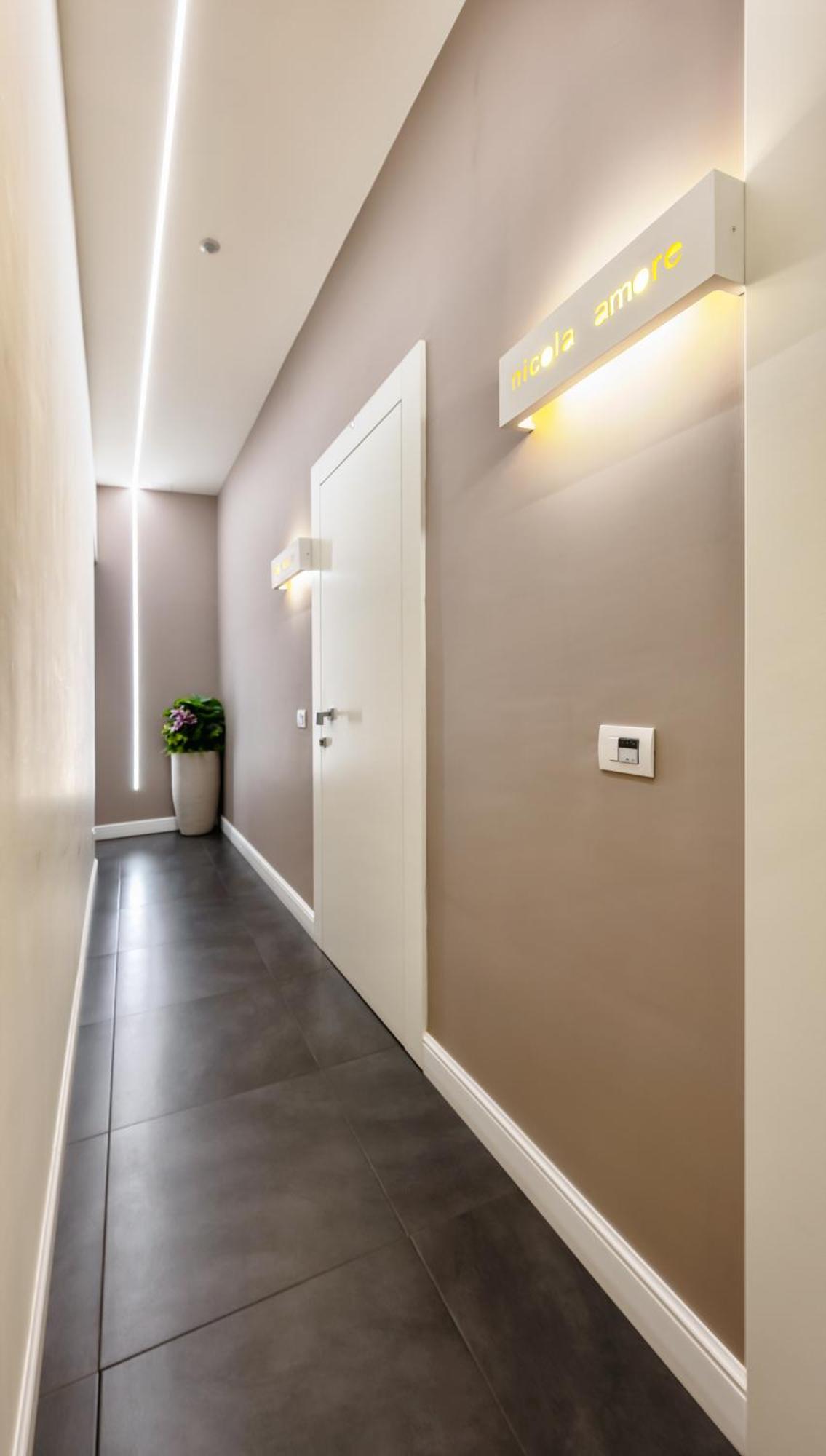 Napoli Squares Suites ภายนอก รูปภาพ