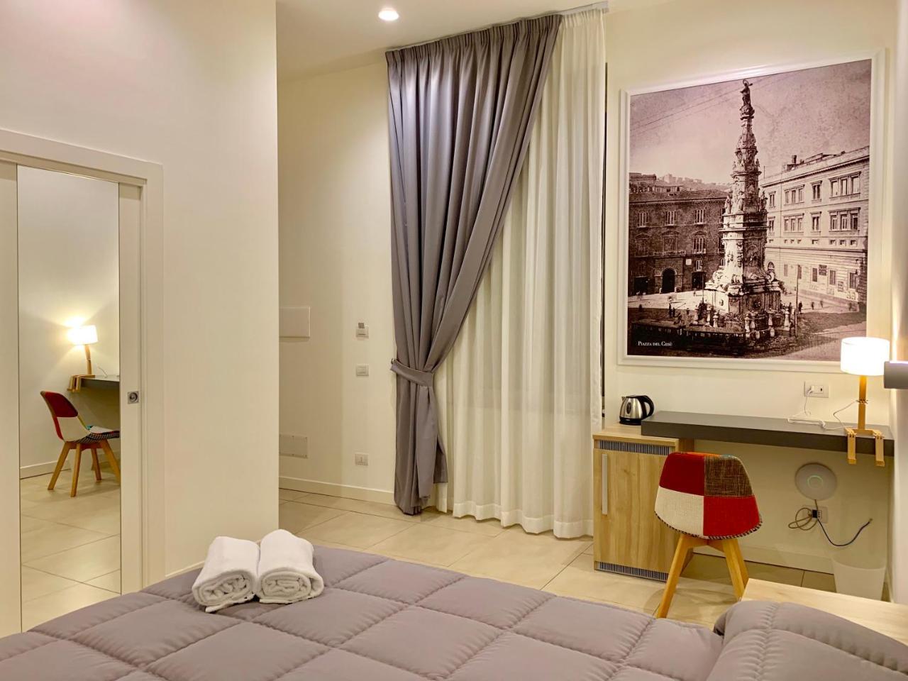 Napoli Squares Suites ภายนอก รูปภาพ