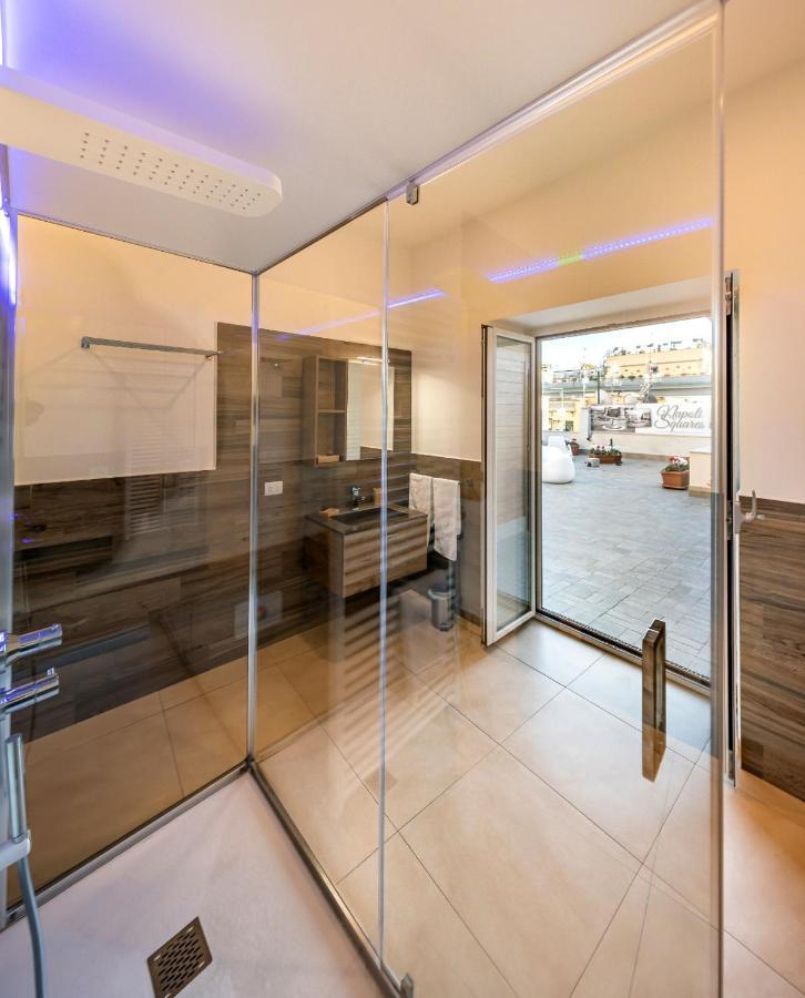Napoli Squares Suites ภายนอก รูปภาพ